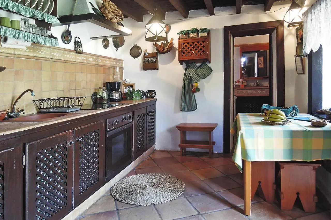 Holiday Home Casa El Moral, Arico - La Sabinita La Degollada 0*,  스페인
